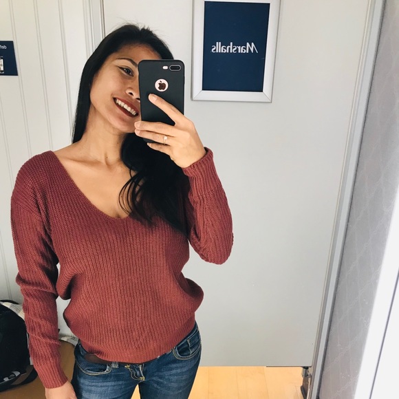 Top - Picture 2 of 3